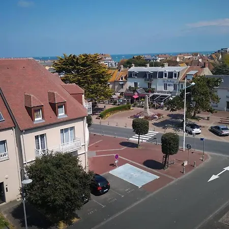 Vue 180° A 200 M De La En Normandie +parking * Courseulles-sur-Mer