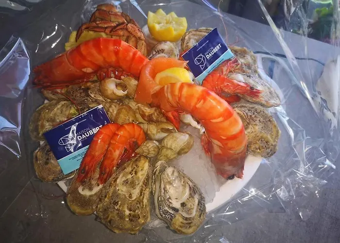 Vue 180° A 200 M De La En Normandie +parking Courseulles-sur-Mer